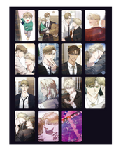 Cargar imagen en el visor de la galería, POCA Holografica ( Random) - Kiss me if you can