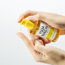 Cargar imagen en el visor de la galería, Yuja Niacin Blemish Care Serum - Some By Mi