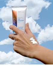 Cargar imagen en el visor de la galería, Dermalogy Day-Light Protection Airy Suncreen -By NEOGEN