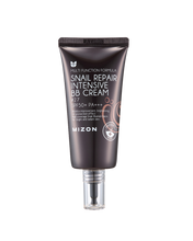 Cargar imagen en el visor de la galería, Snail Repair Intensive BB Cream SPF50+ PA+++ - Mizon