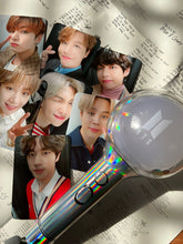 Cargar imagen en el visor de la galería, BTS Army Bomb Official Lightstick Special Edition Map of the Soul
