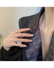 Cargar imagen en el visor de la galería, Anillo para uñas
